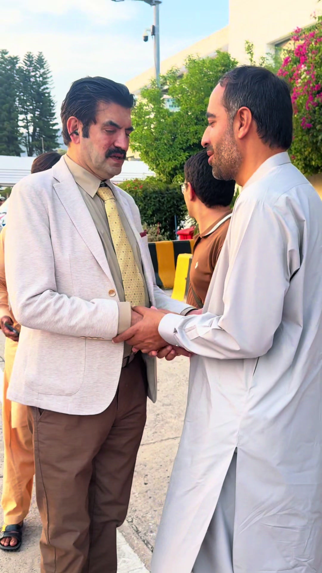 @Sher Afzal Khan Marwat