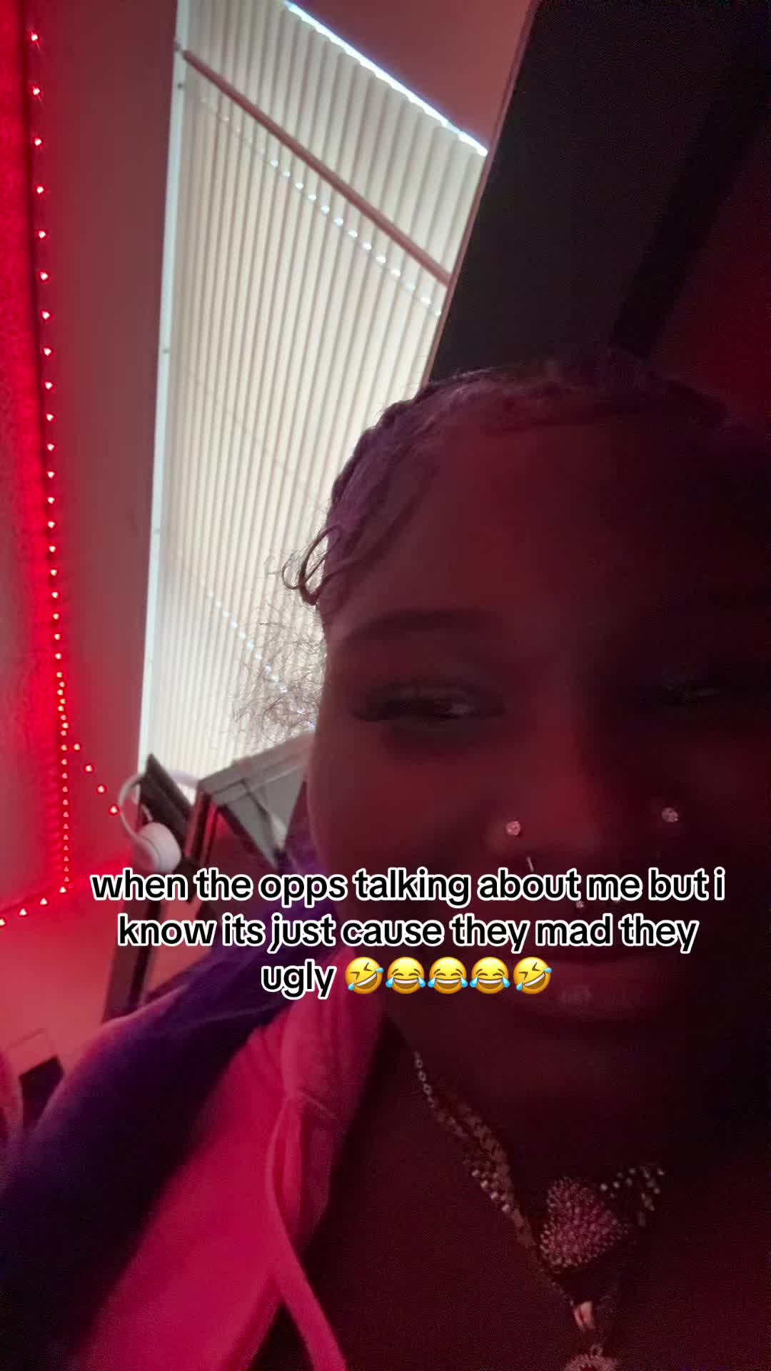 @thickerthanaasnicker 🍫