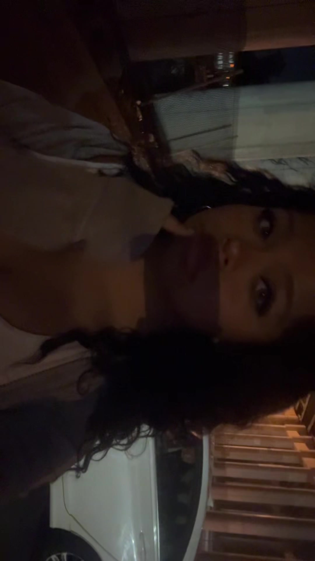 @miabella