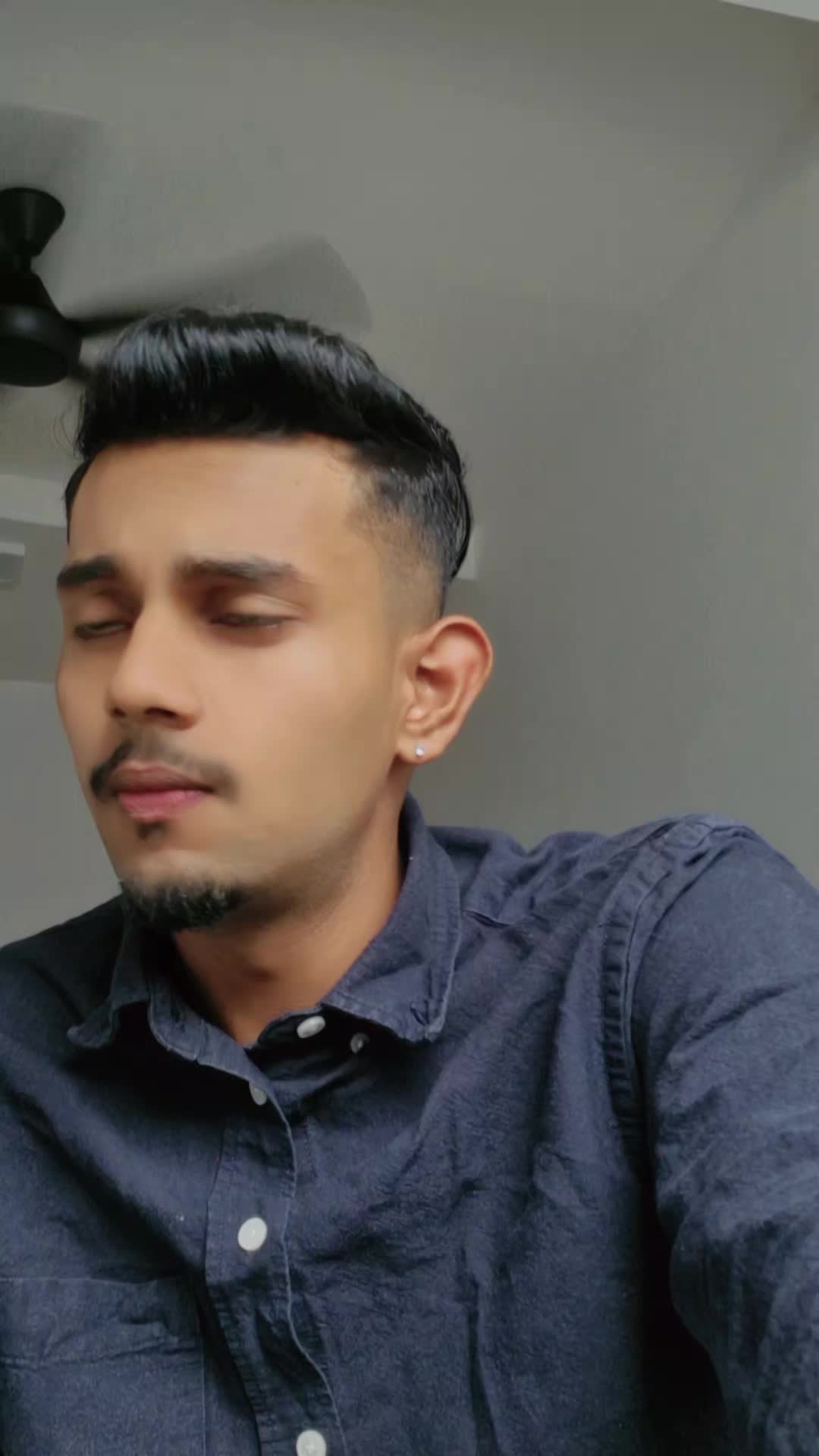 @Nareshh Naidu__🤍.