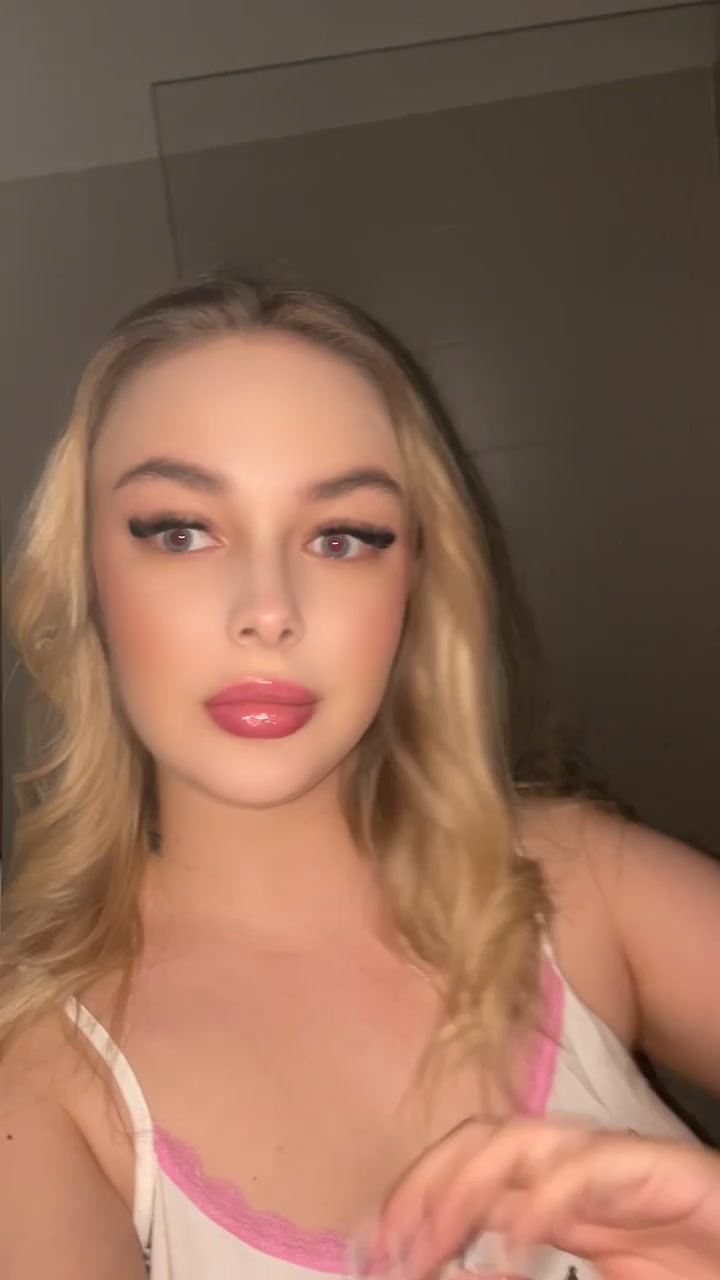 @snow_ann_