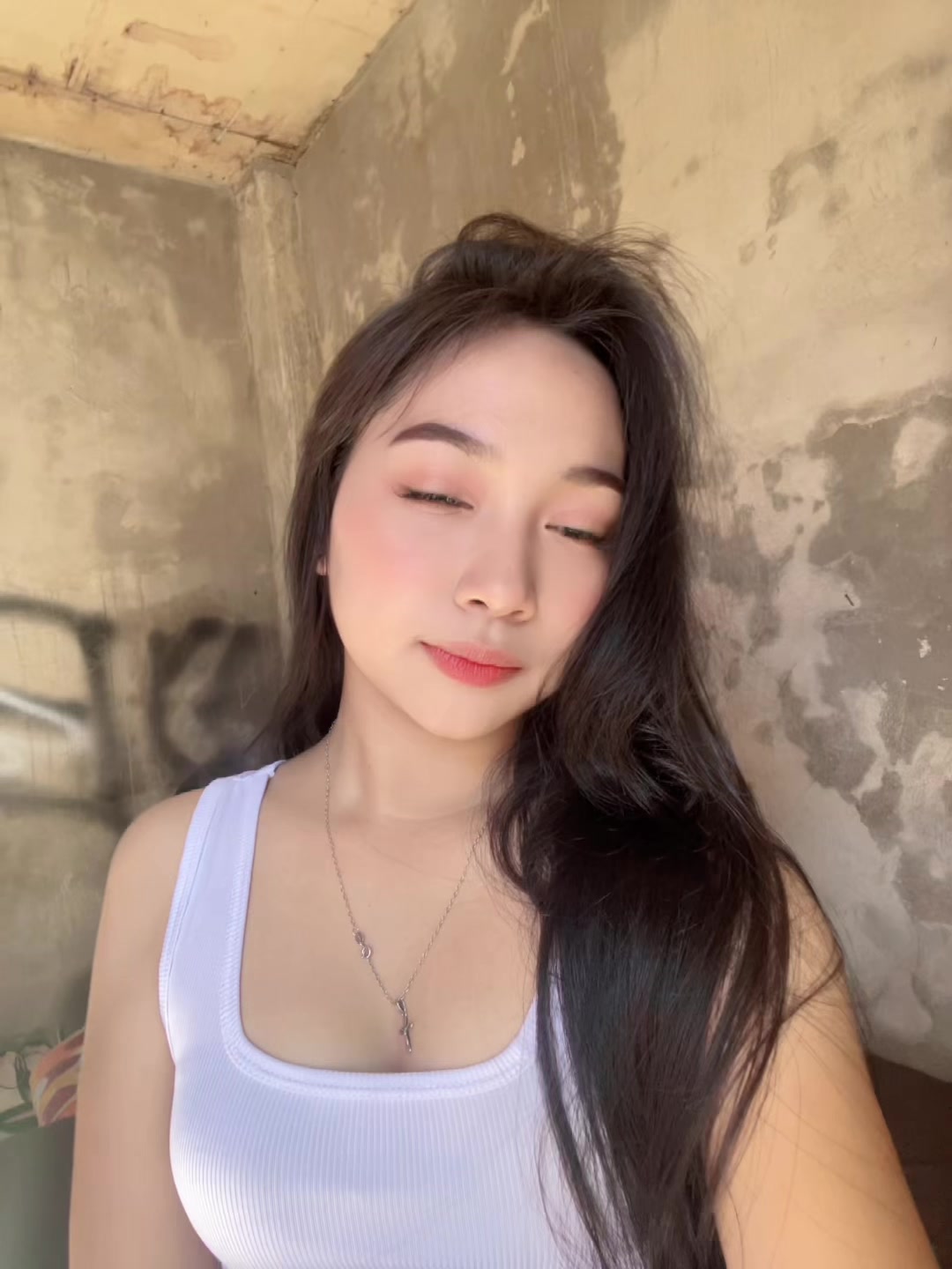 @Urlynn.
