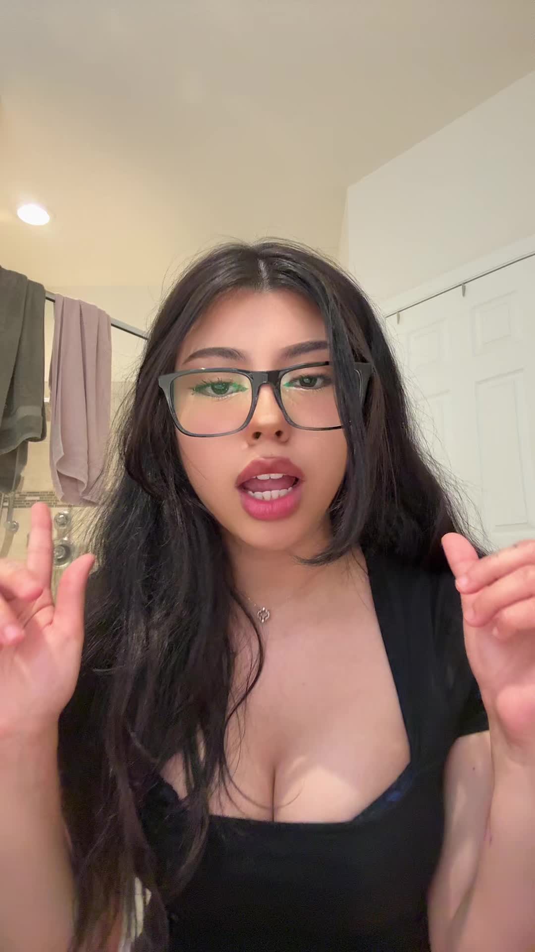 @Mely