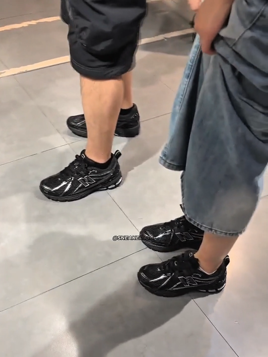 @𝙎𝙉𝙀𝘼𝙆𝙀𝙍𝙇𝘼𝙂𝙄