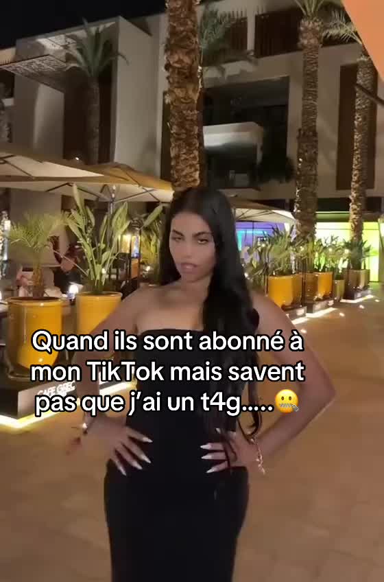 @Ineschifoumi