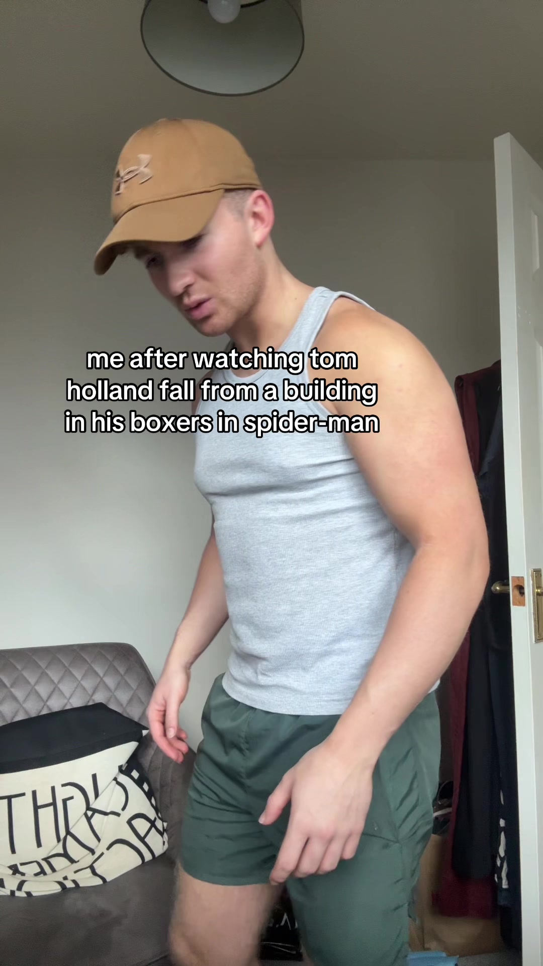 @itzisaacjames