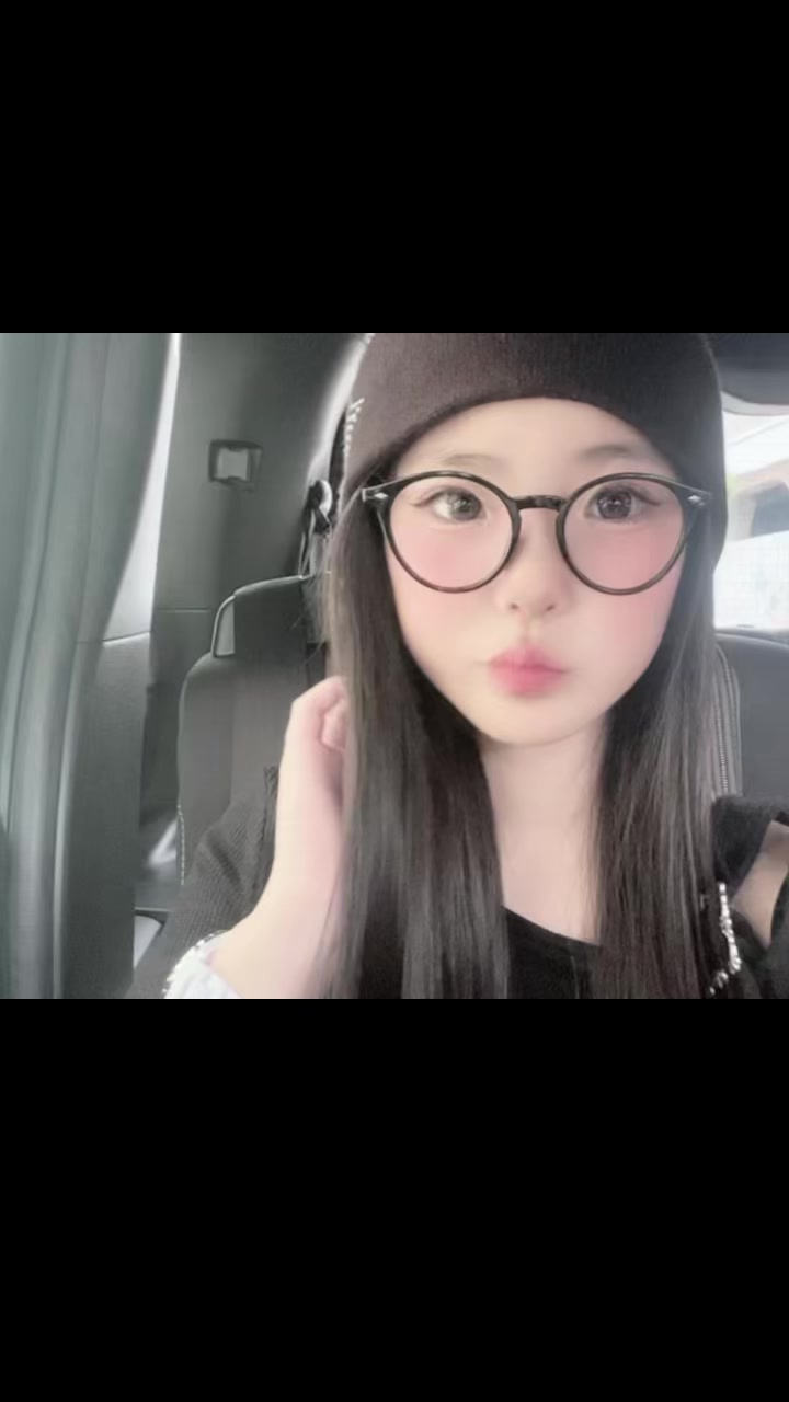 @りいさ