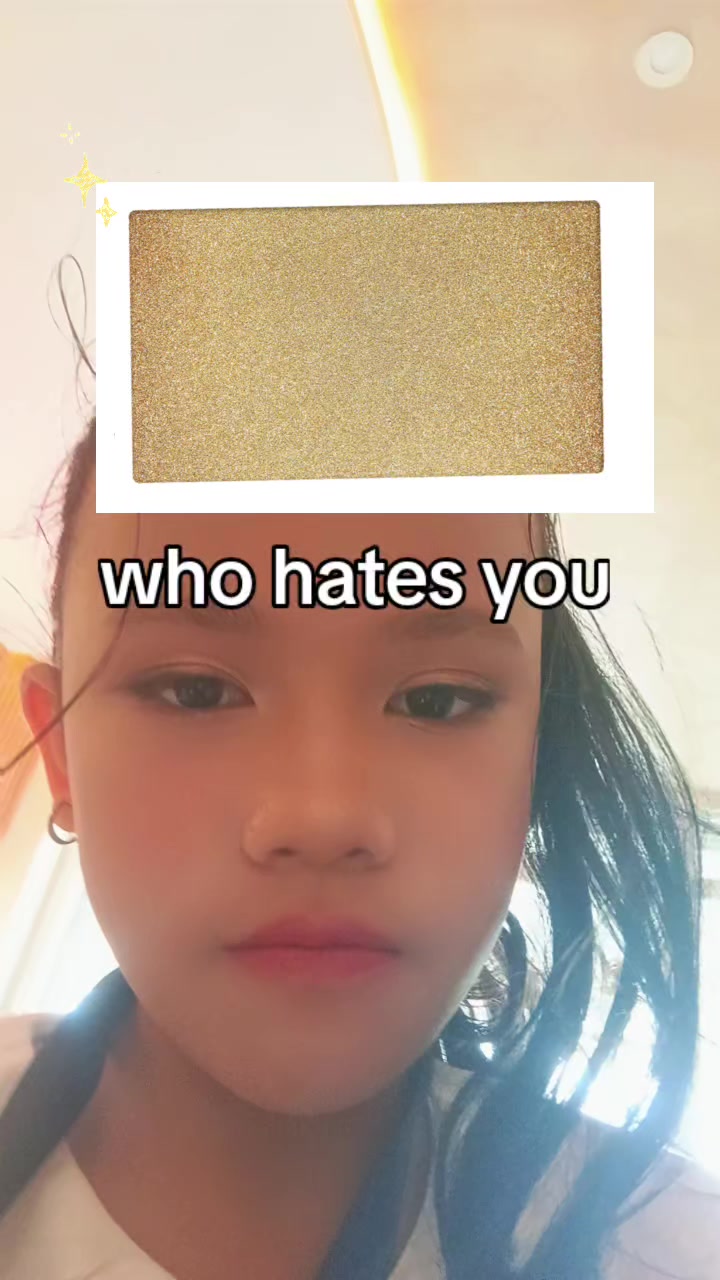 @Ellise store