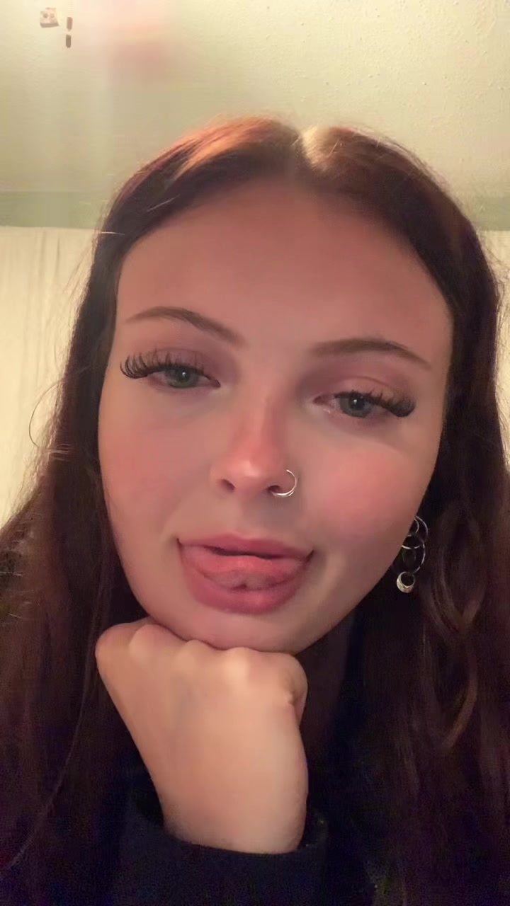 @leah ☮︎