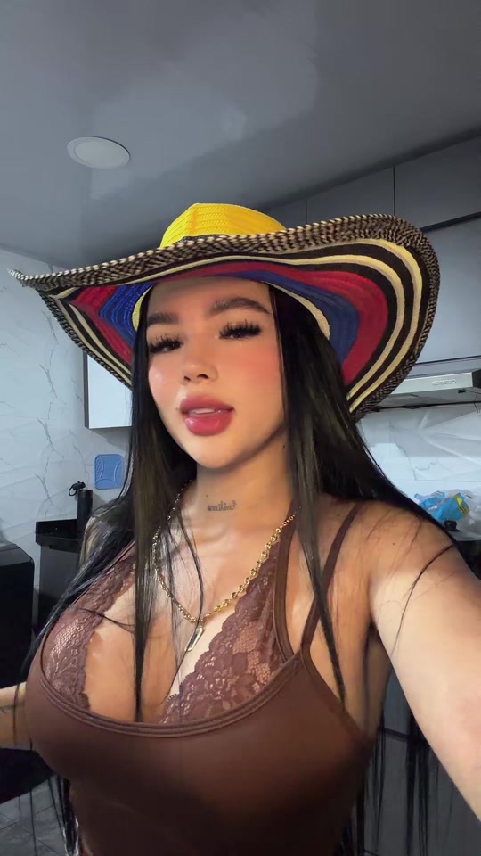@Emily Ferrer😻🚀
