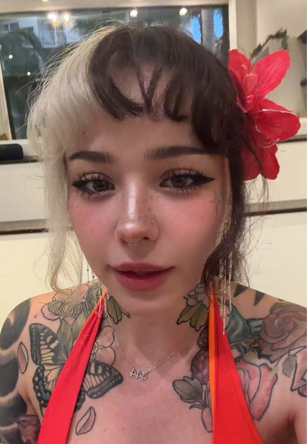 @juneeberri