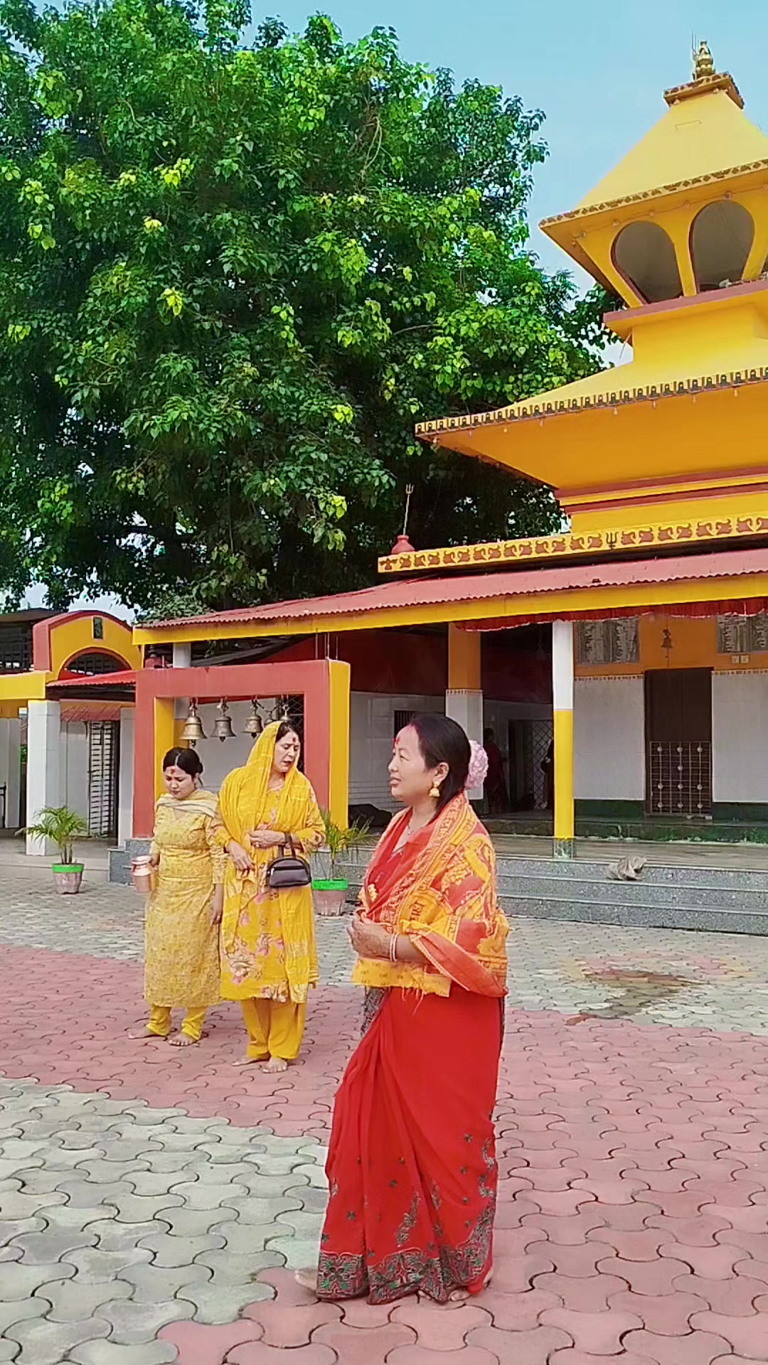 @@Ganga.kurumbang