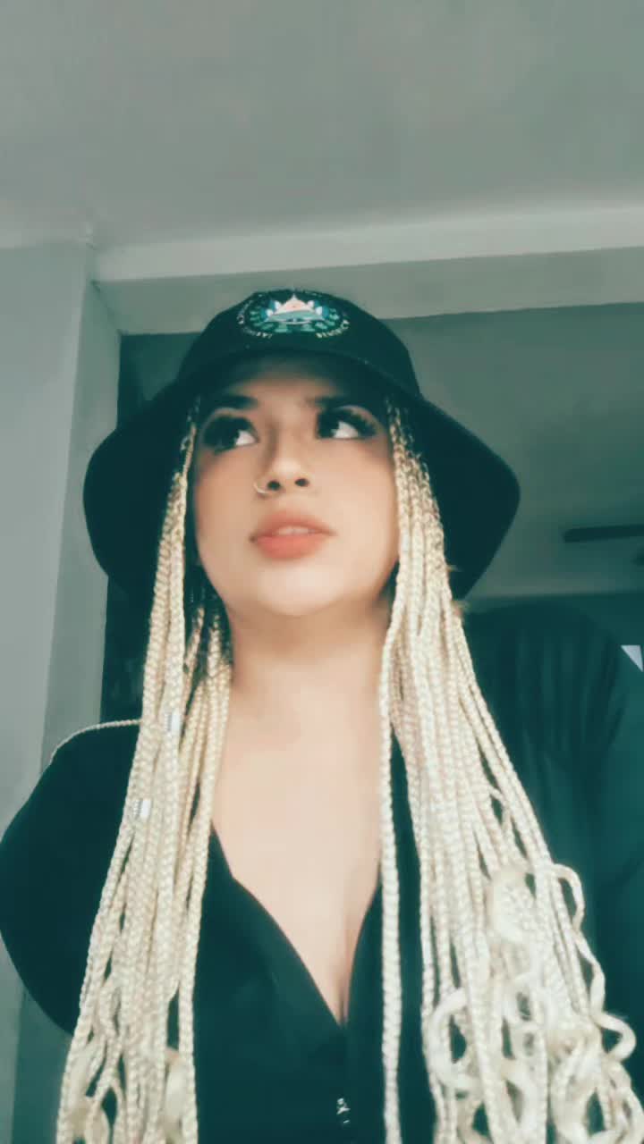 @Yeimy G 🇸🇻👋