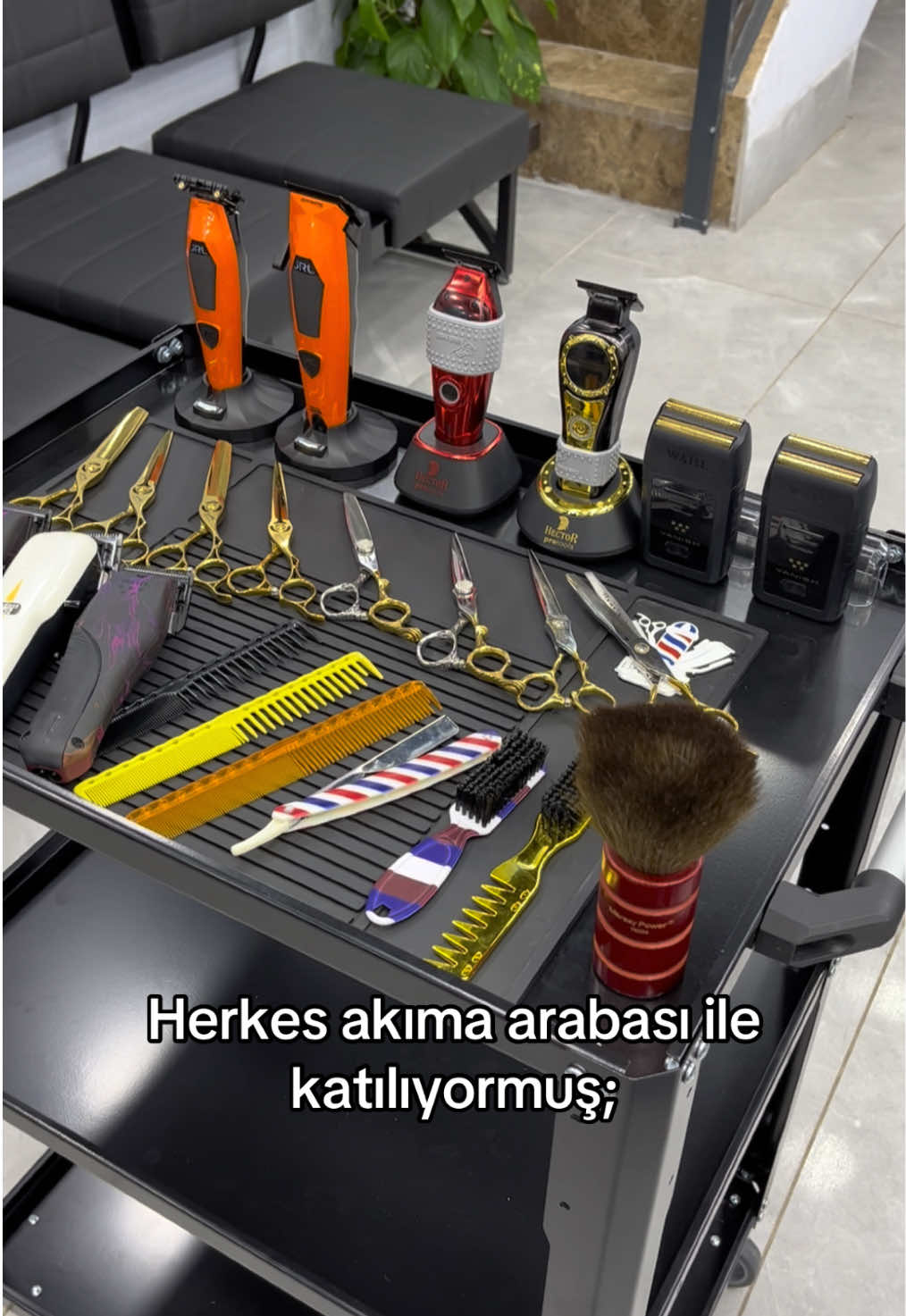 @elitmenbarber