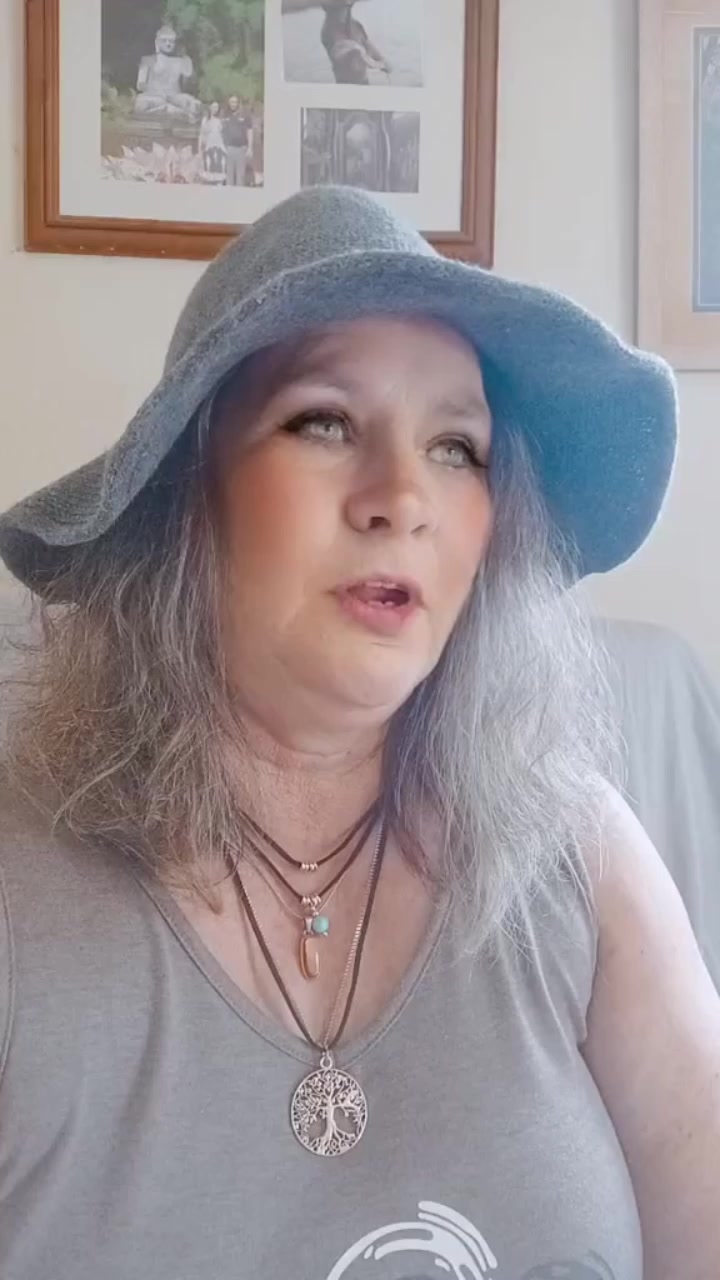 @Nikki Gen❌️ Witch 🥝🐨