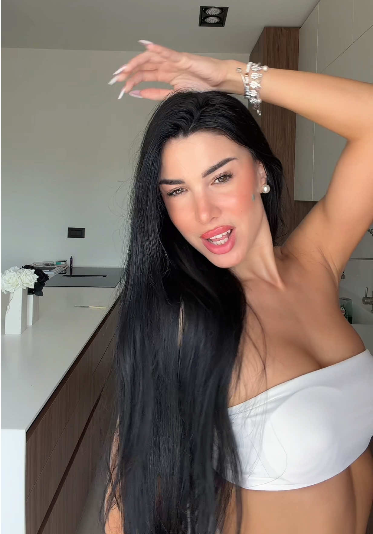 @cholidouu