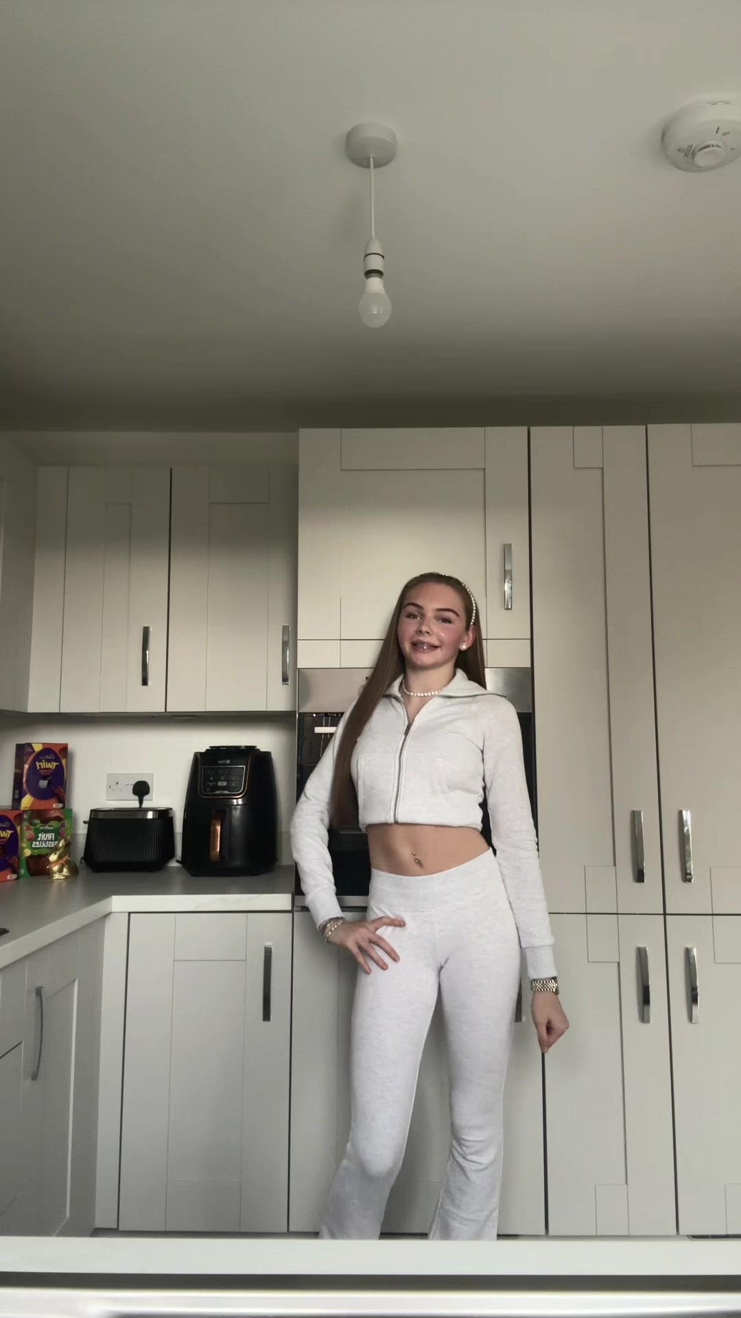 @𝐟𝐫𝐞𝐲𝐚🎀