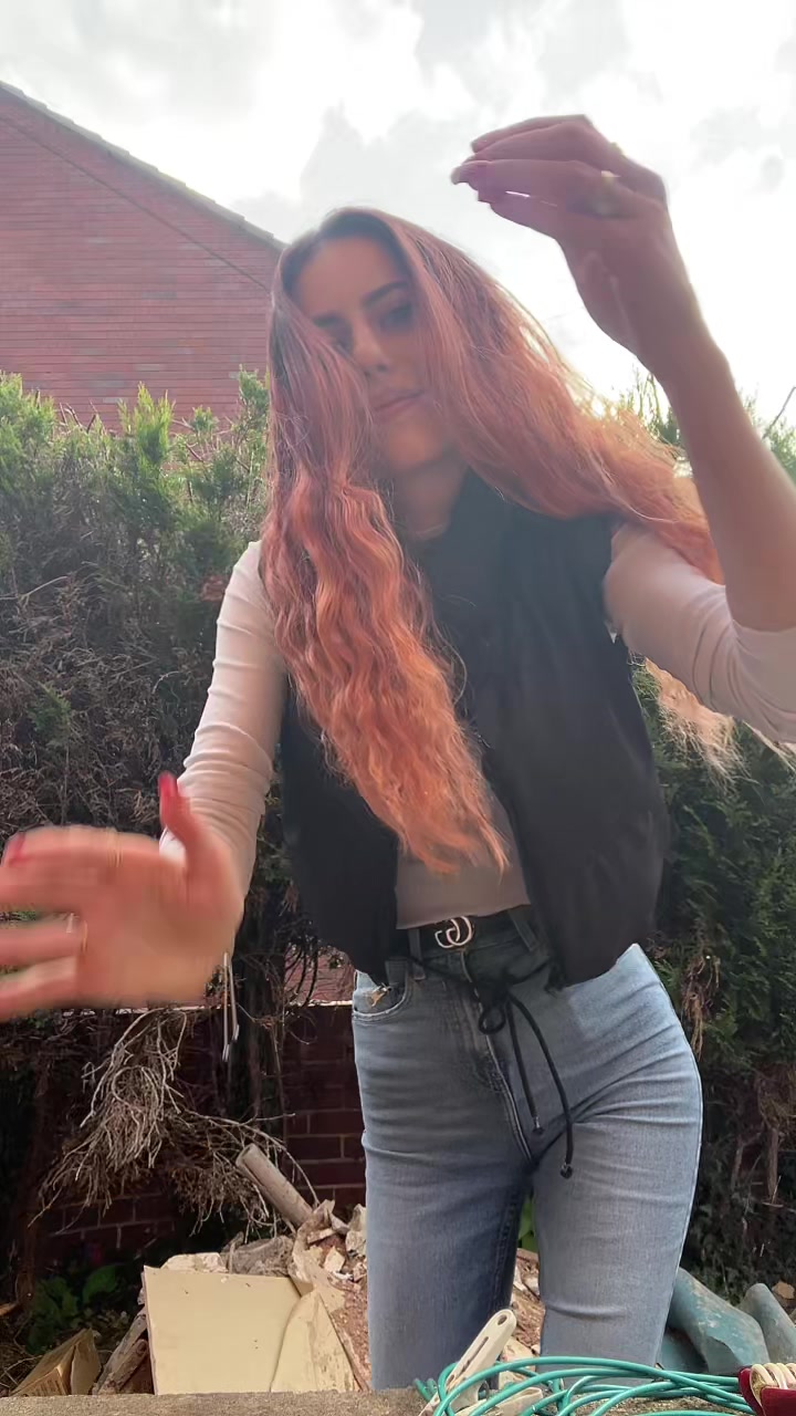 @Popan Erika