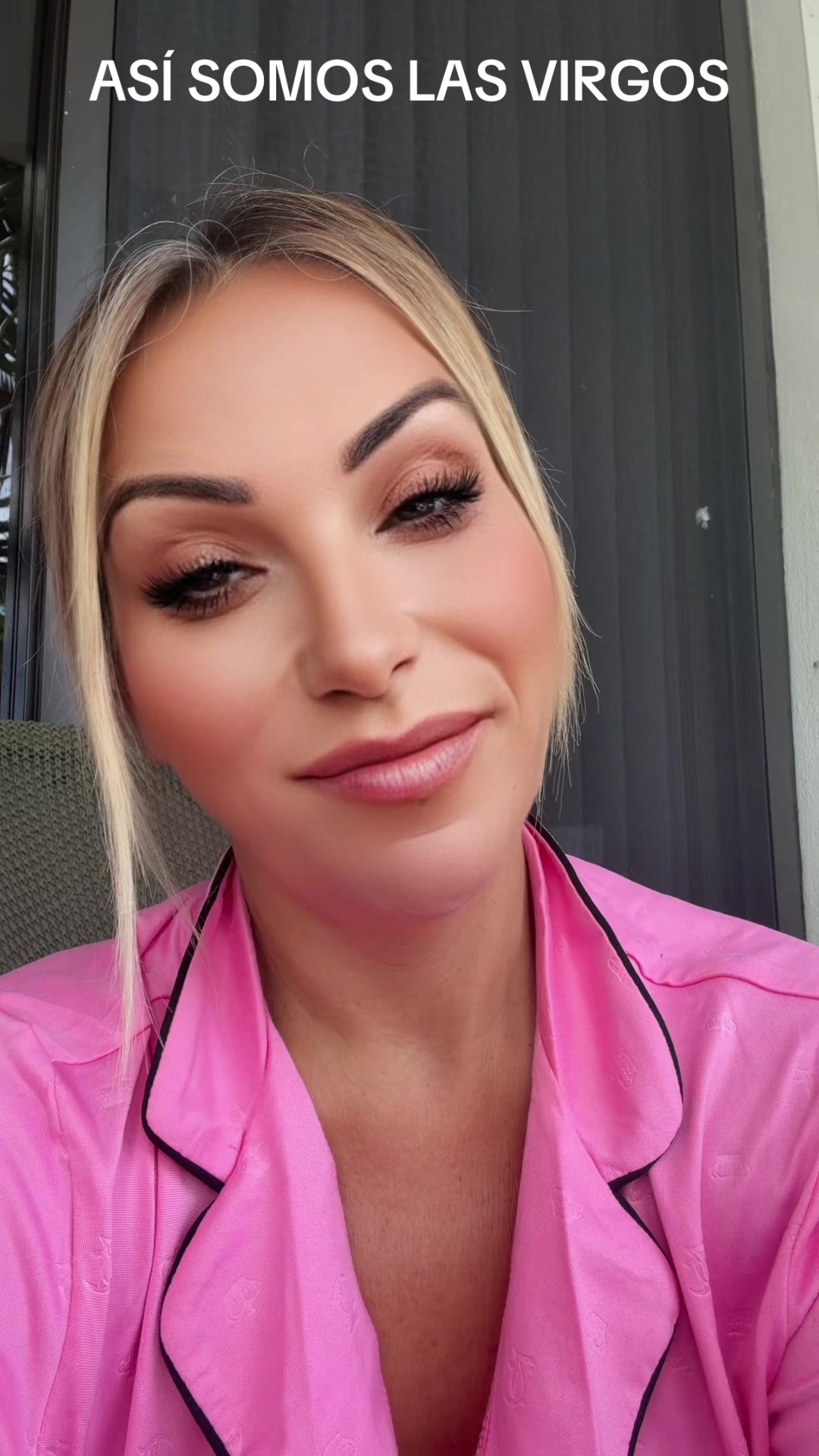 @Ágata González