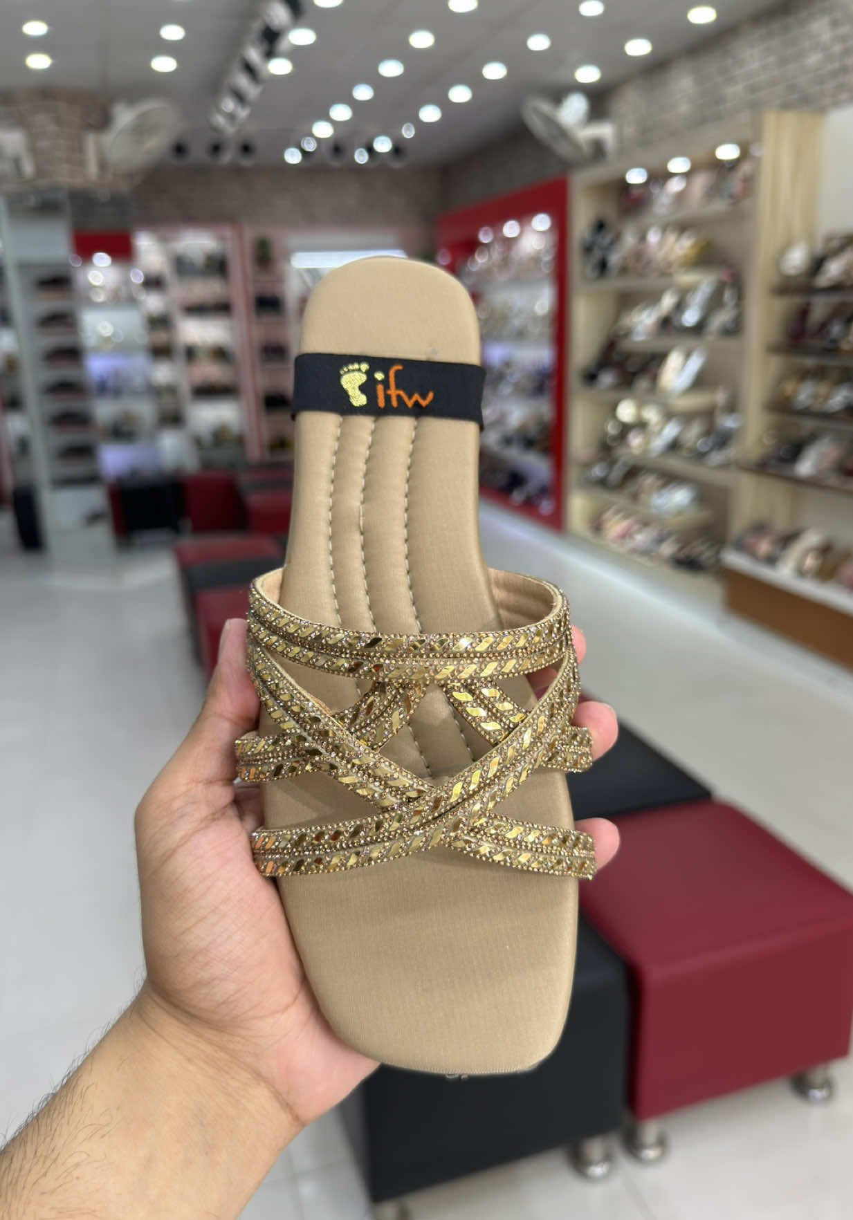 @English shoes Layyah