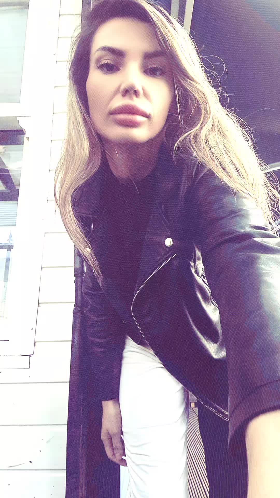 @Gaiu Corina