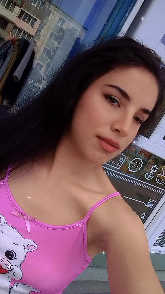 @👑ionela vrj👑💫