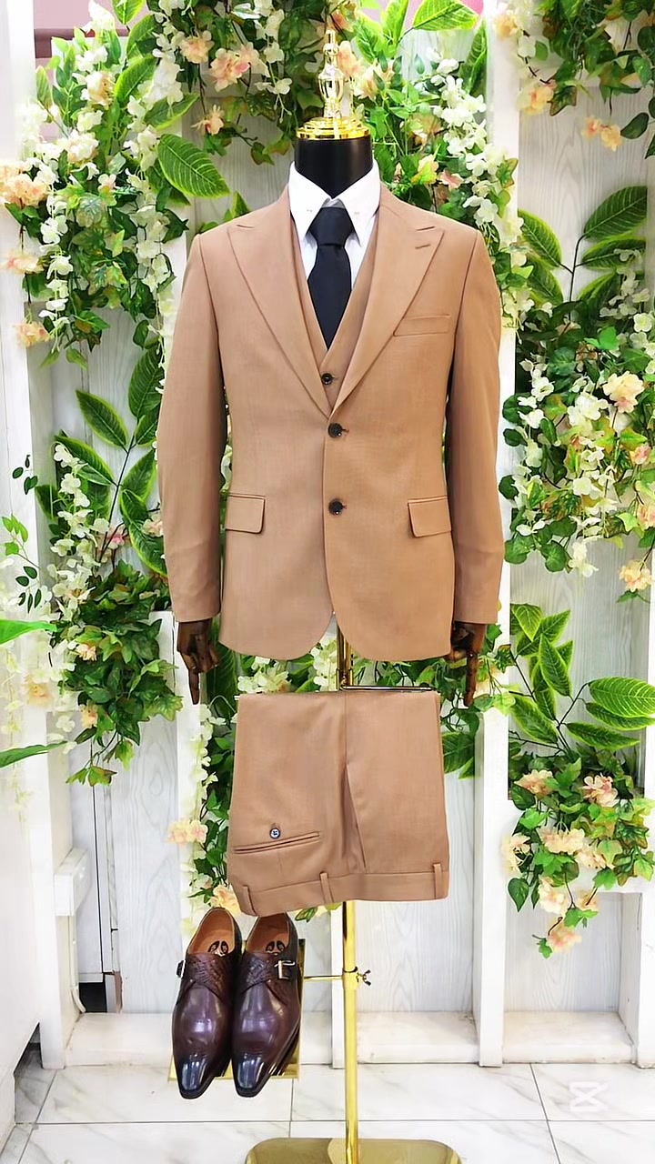 @Dress&dine🇰🇪+254 720 444 044
