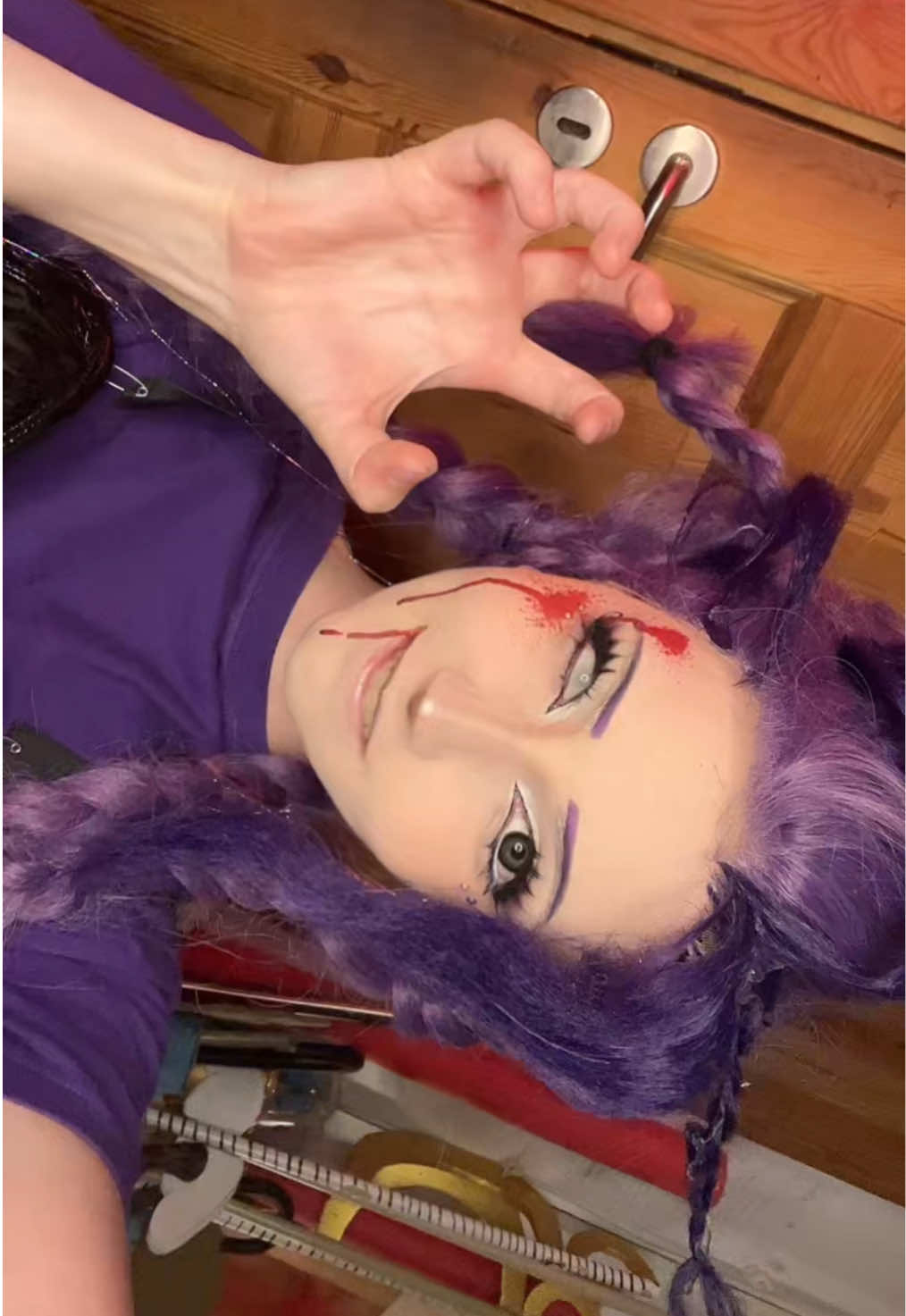 @mil0_cos