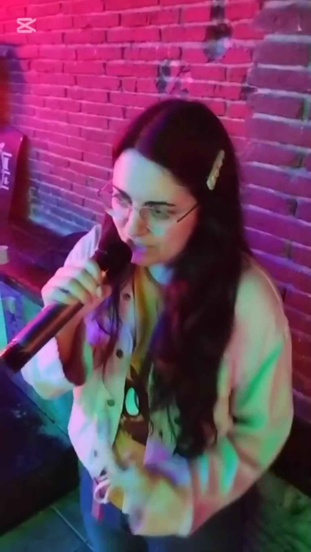 @Claudia 🎶✨