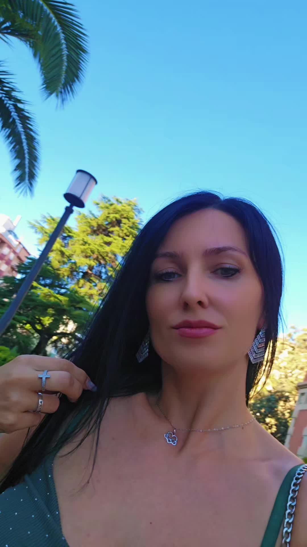 @Elena🤍🖤