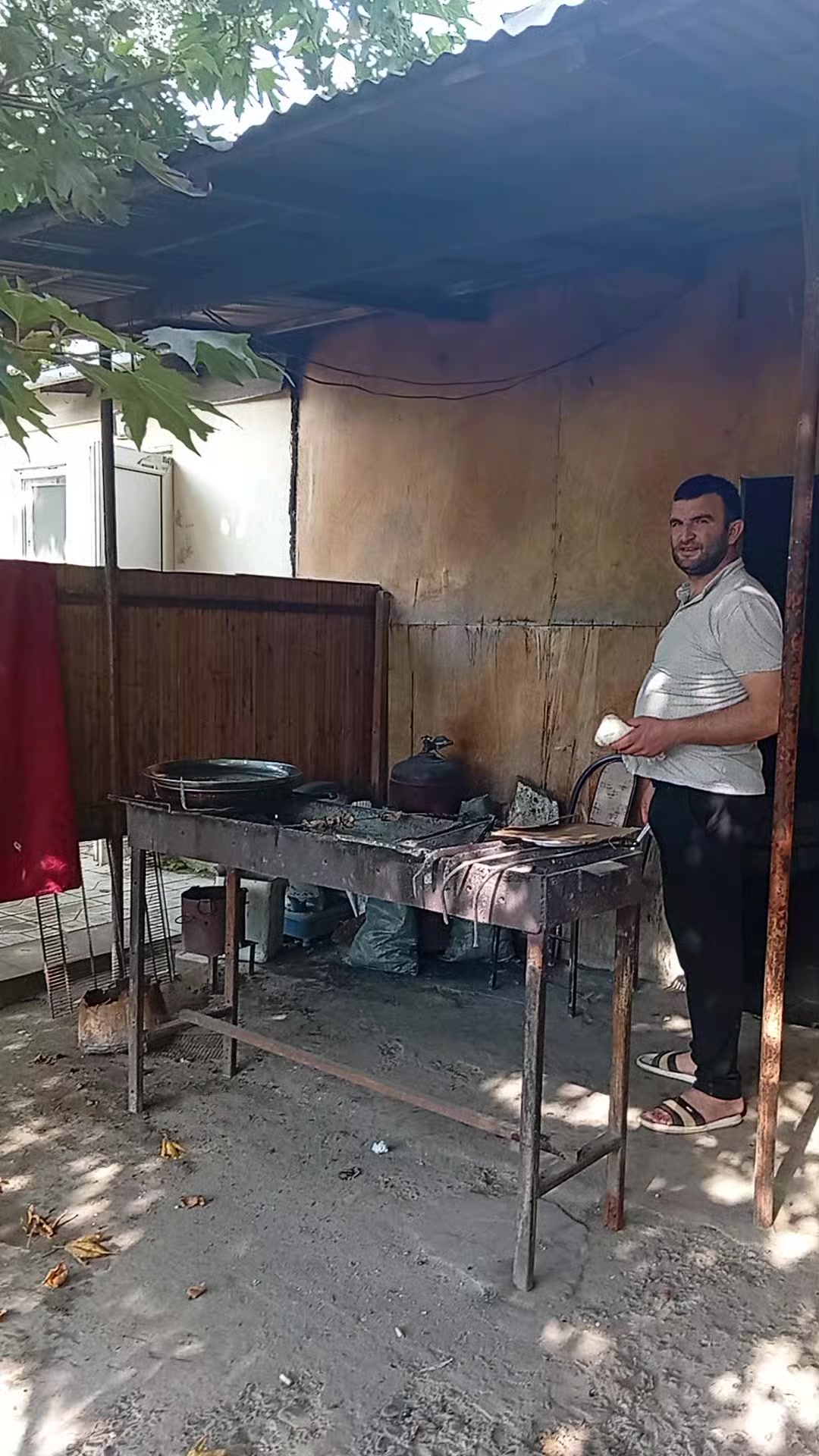 @v&uuml;sal