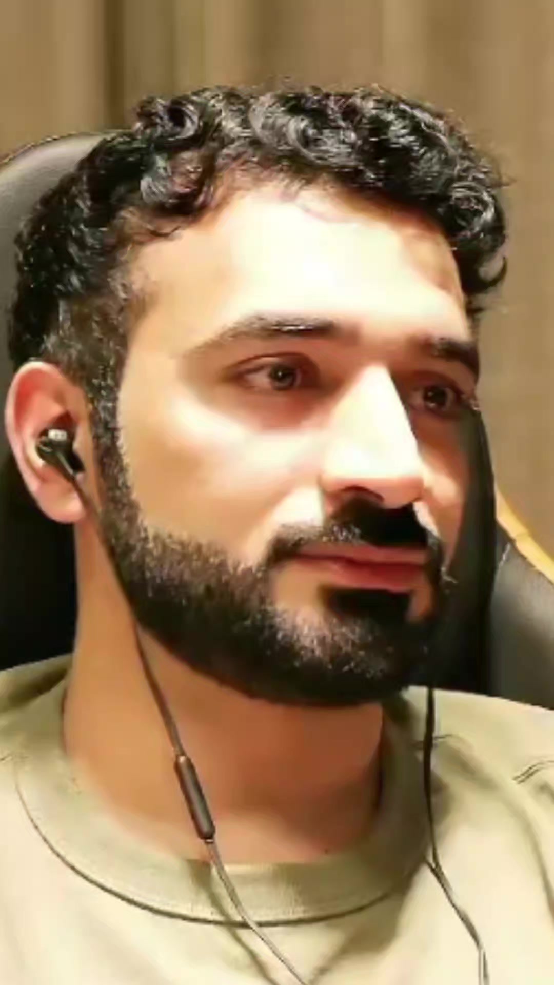 @لورينا 🤍🩶🖤