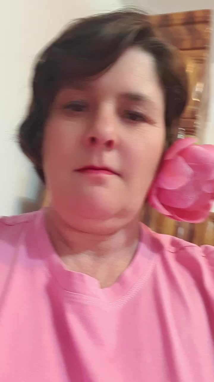 @Valentina hanga2