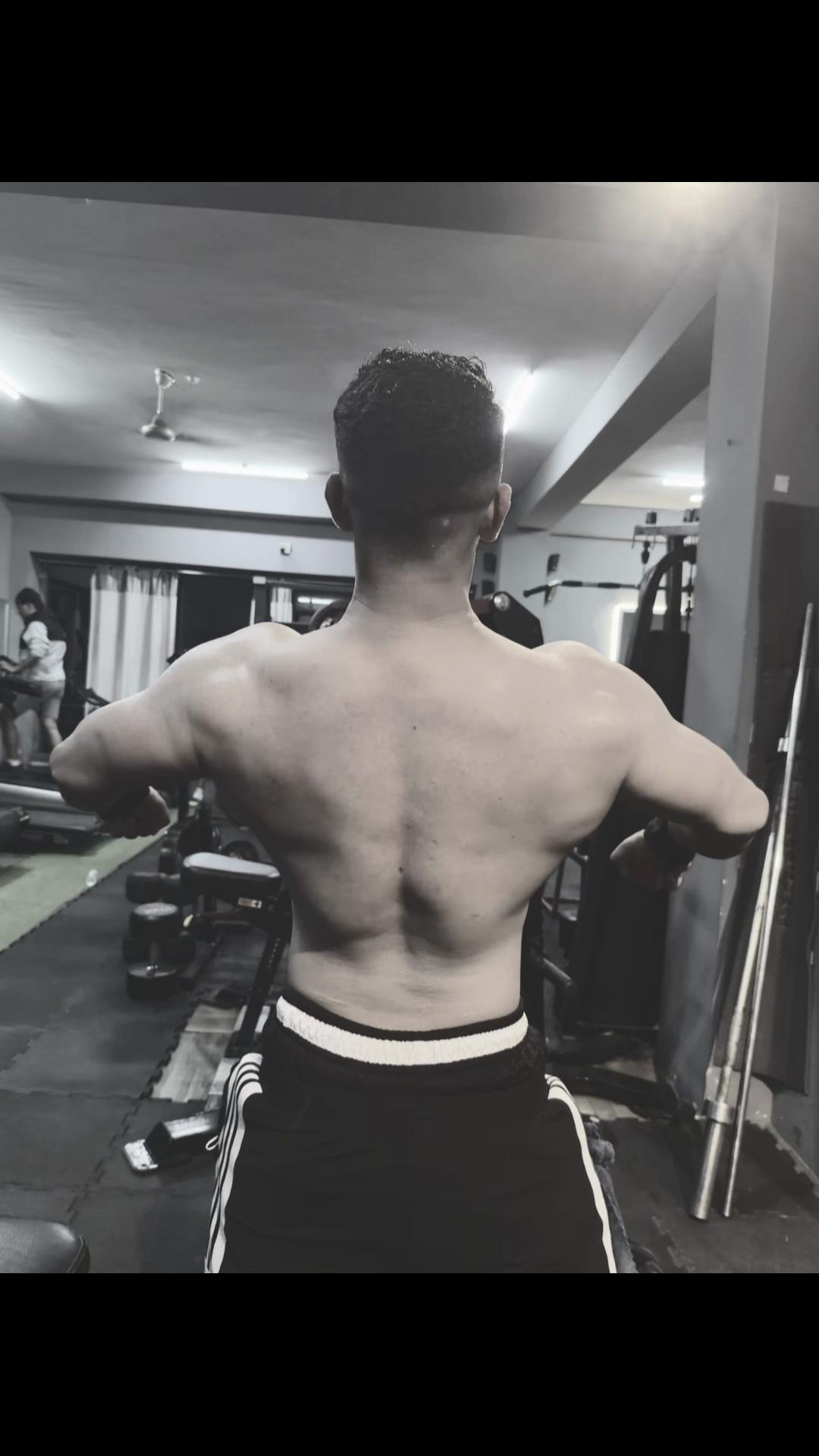 @Gym Shark