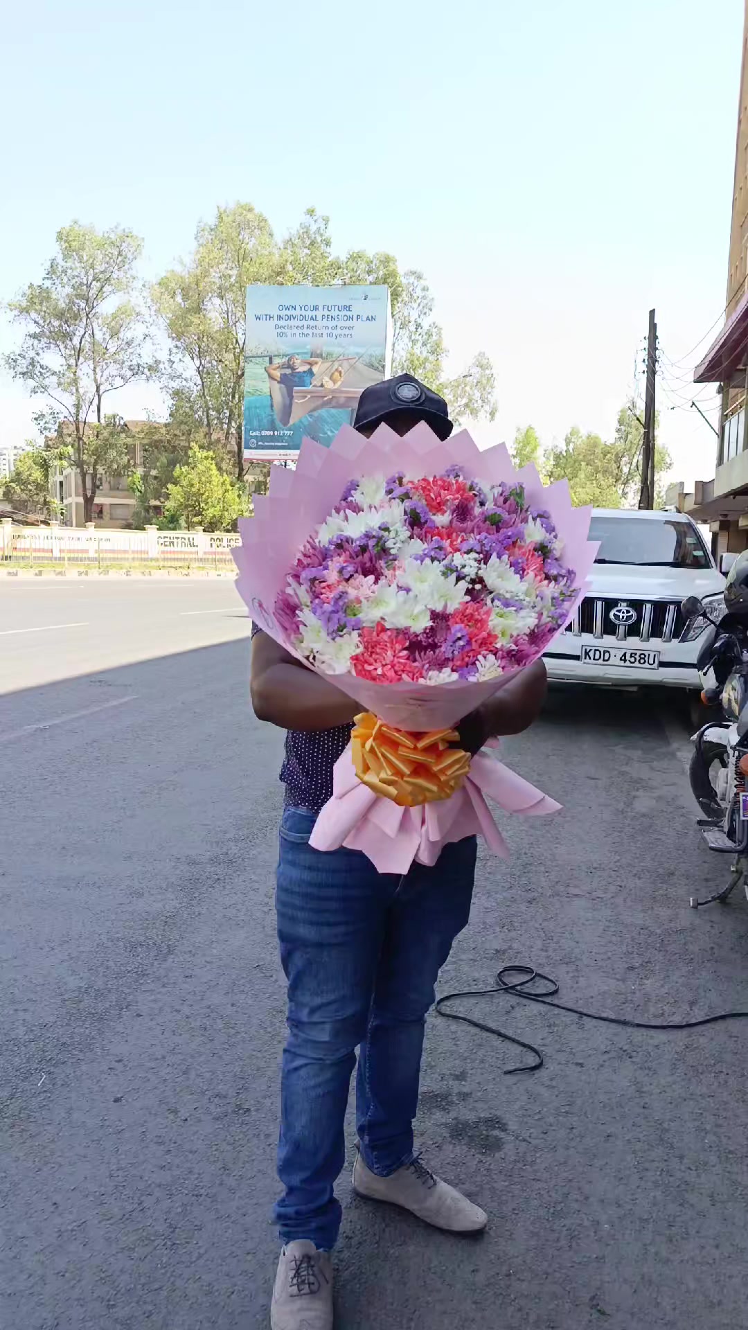 @Floral_Whispers_Gifts