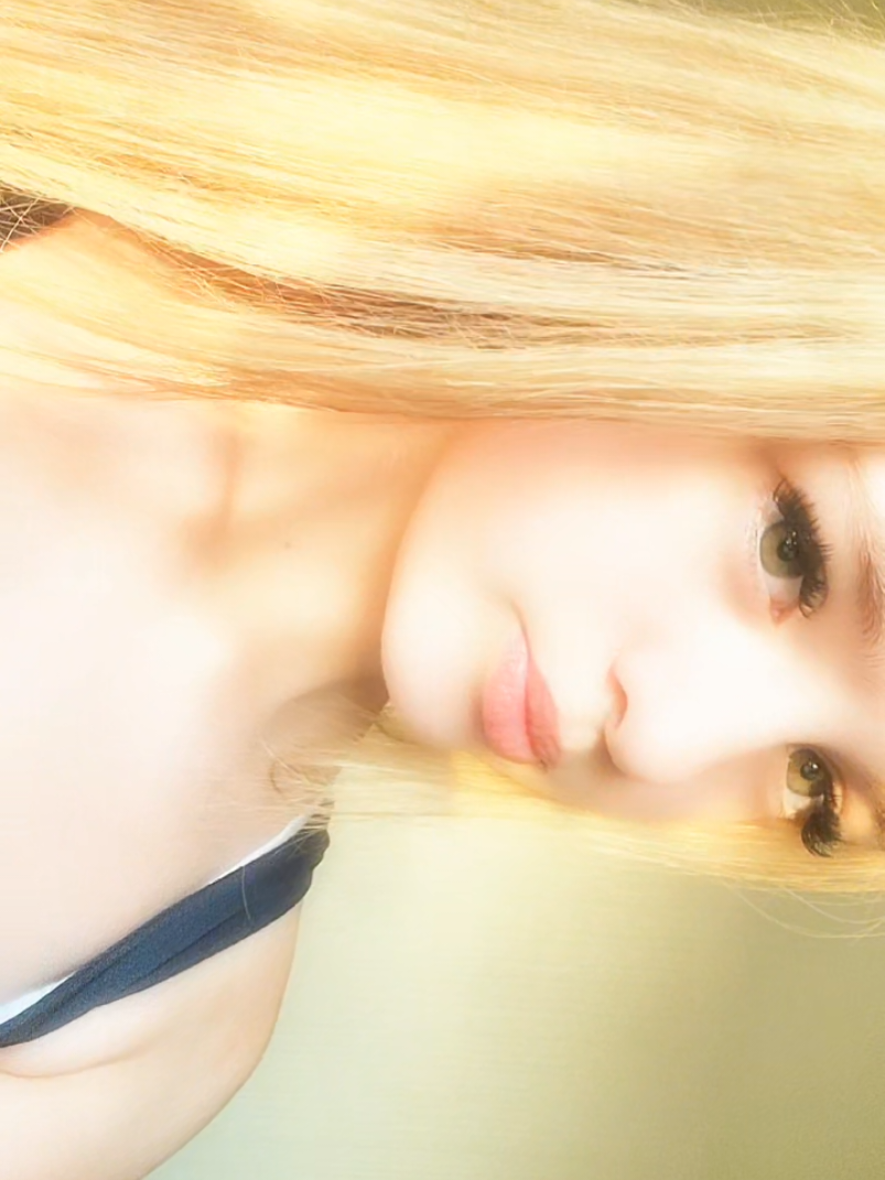 @𝒆𝒗𝒂