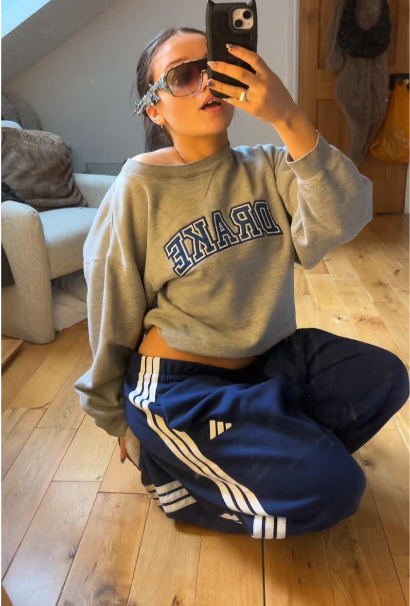 @sexymysterious lady