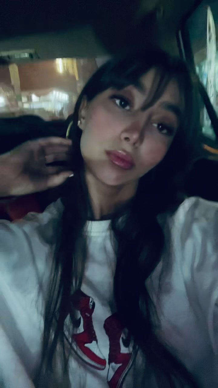 @Saniiii