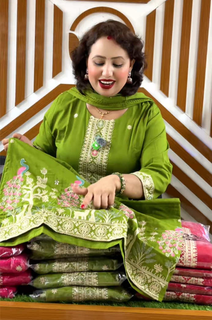 @Unique Collection,Jadibuti Ktm