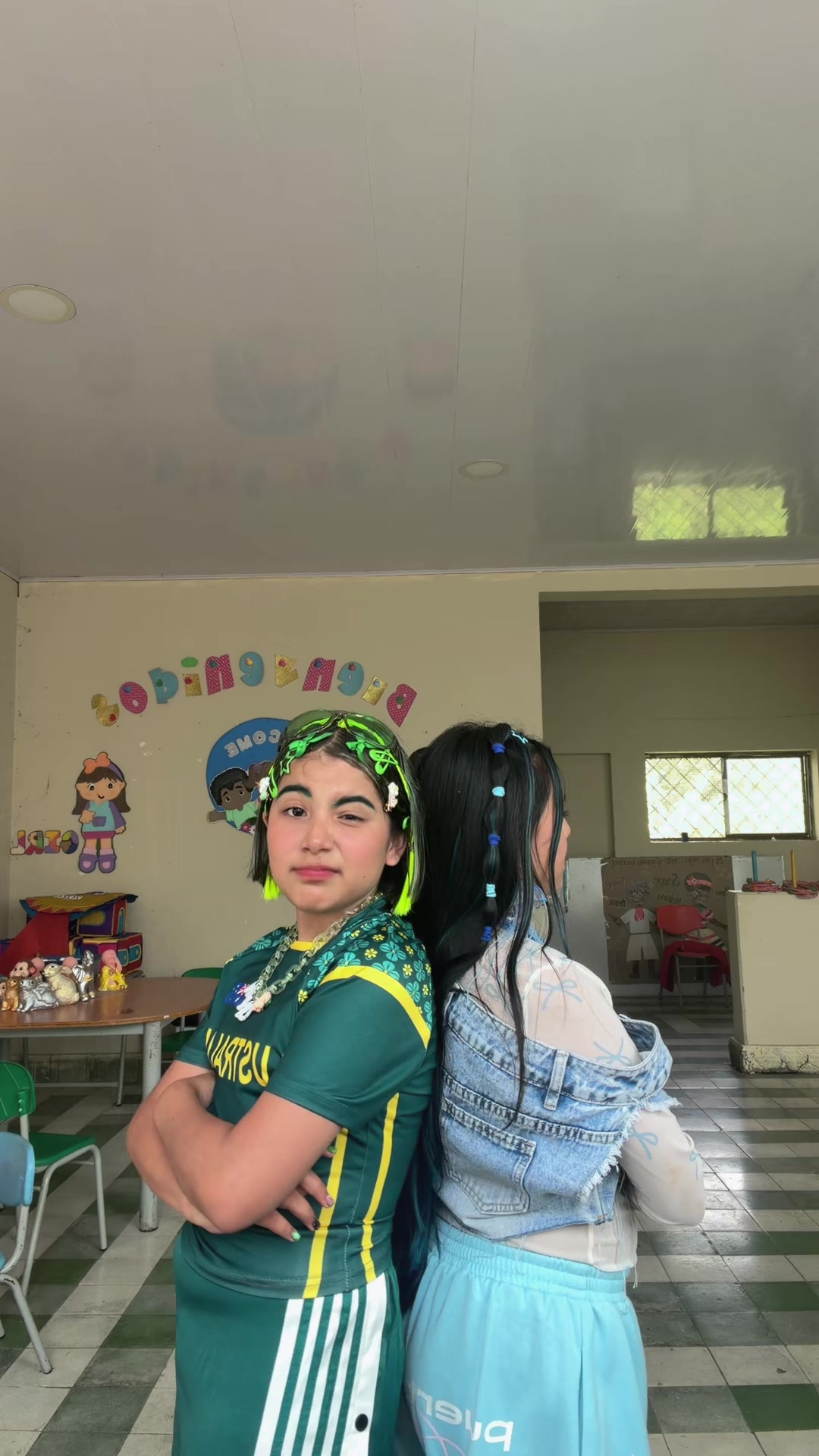 @azulaclaseb