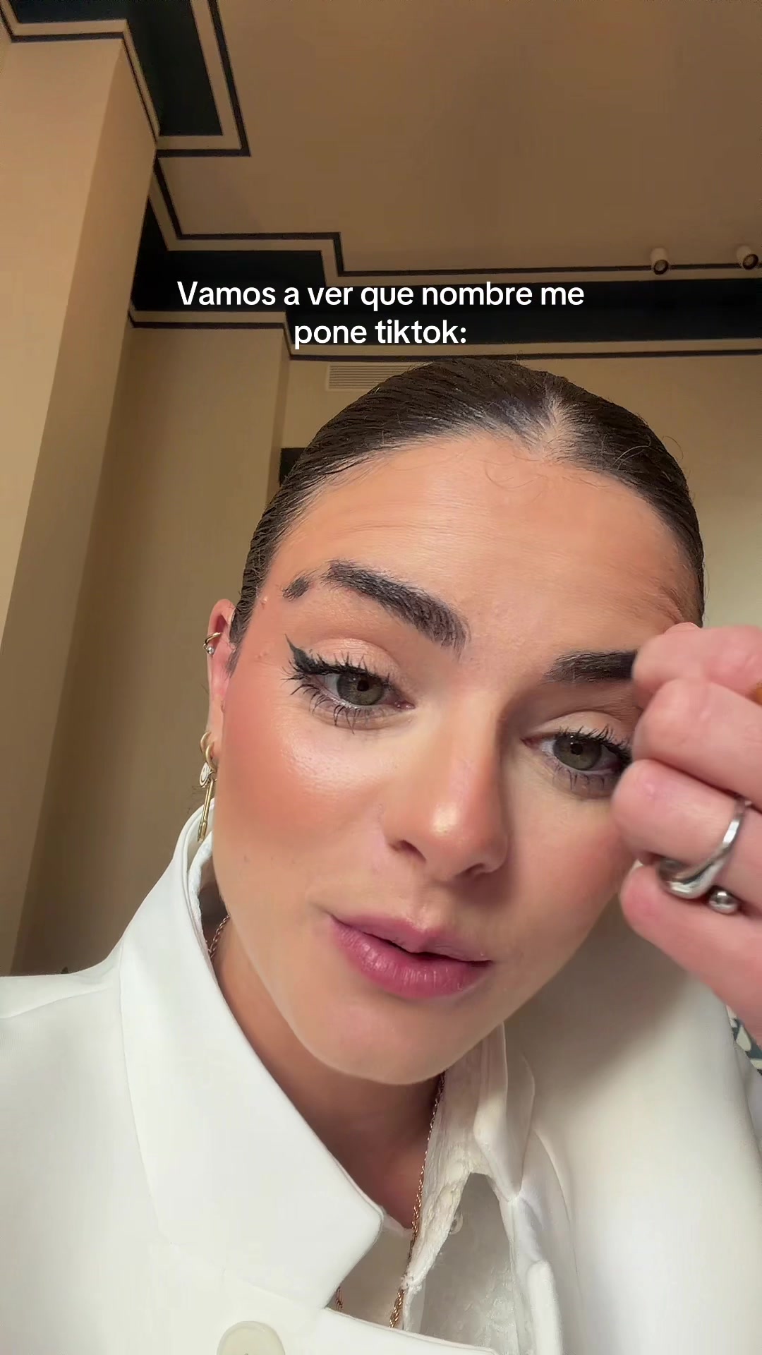@LUCIA DE LA PUERTA