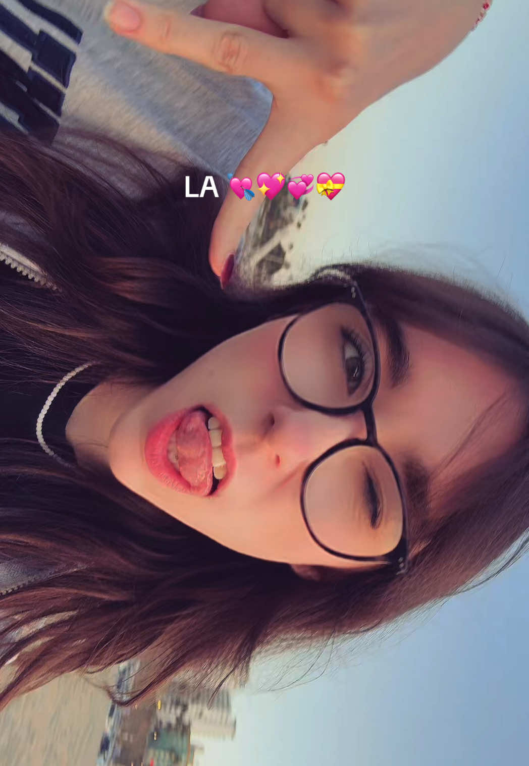 @leni