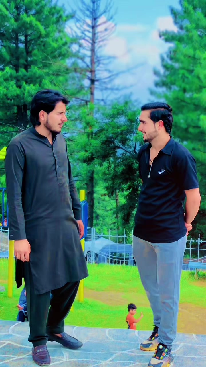 @Mr_ Zeeshan077