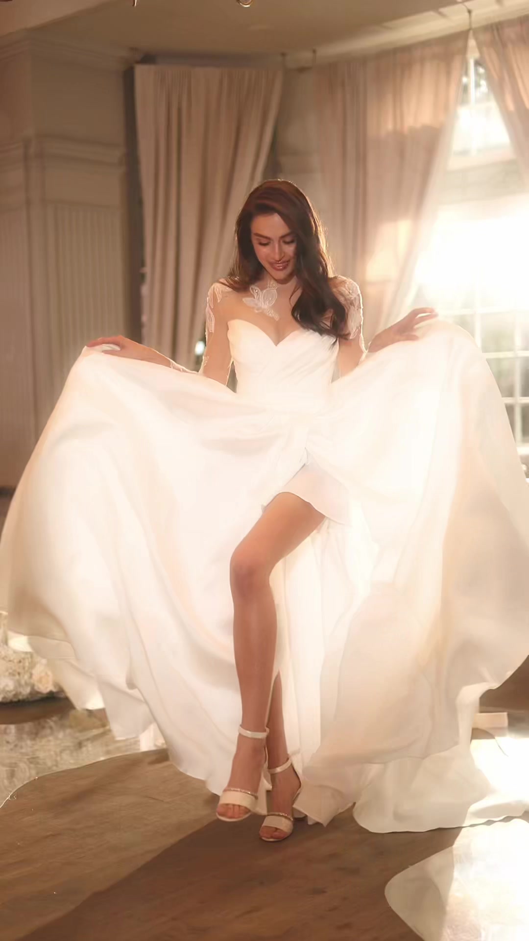 @Elise Bride_ro