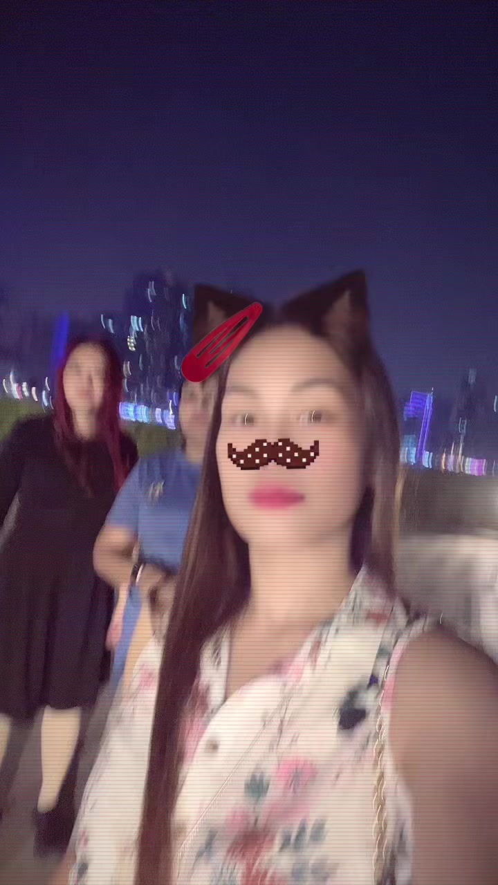 @lyn_bongz