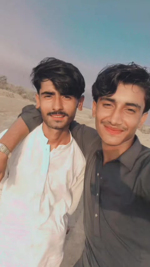 @🧕🐍Meer Katiyar🦋🍷