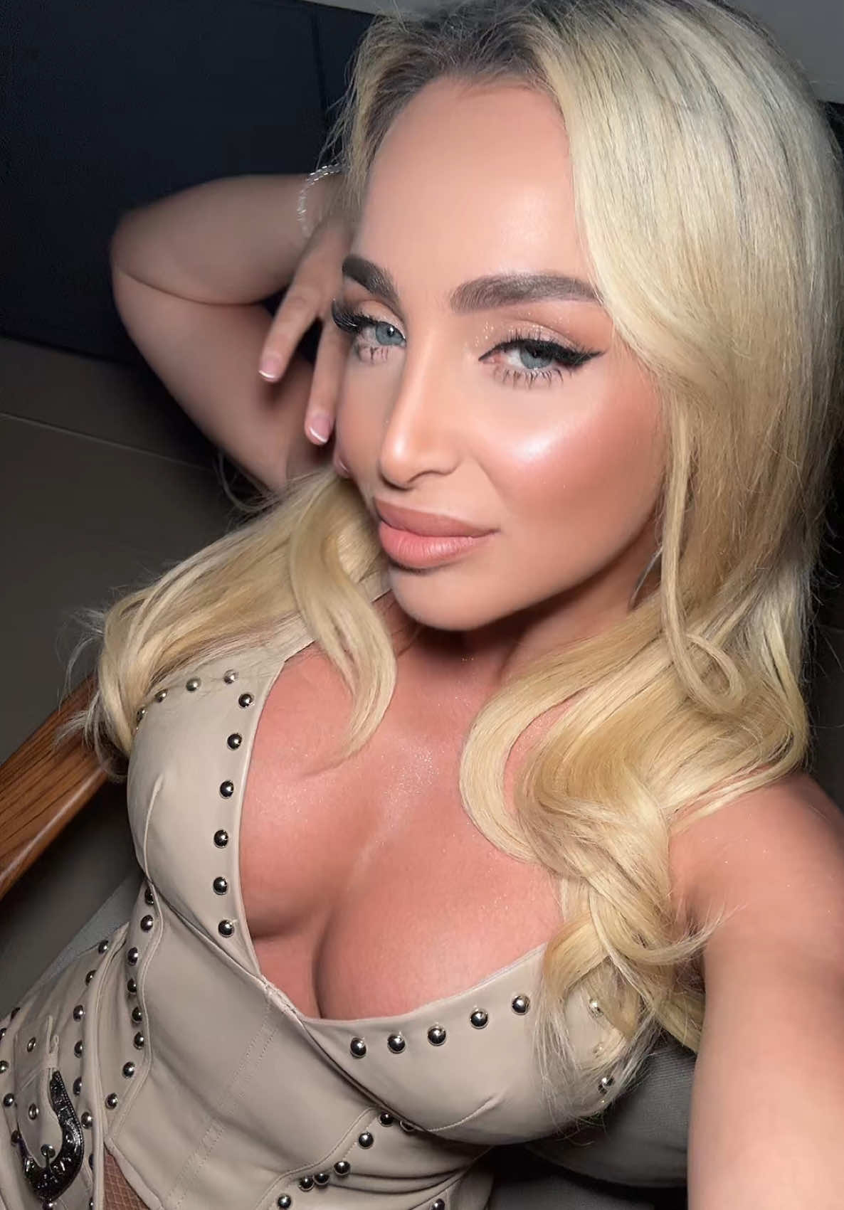 @Maya Berović