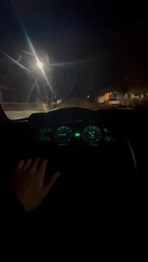 @am1roovv.486