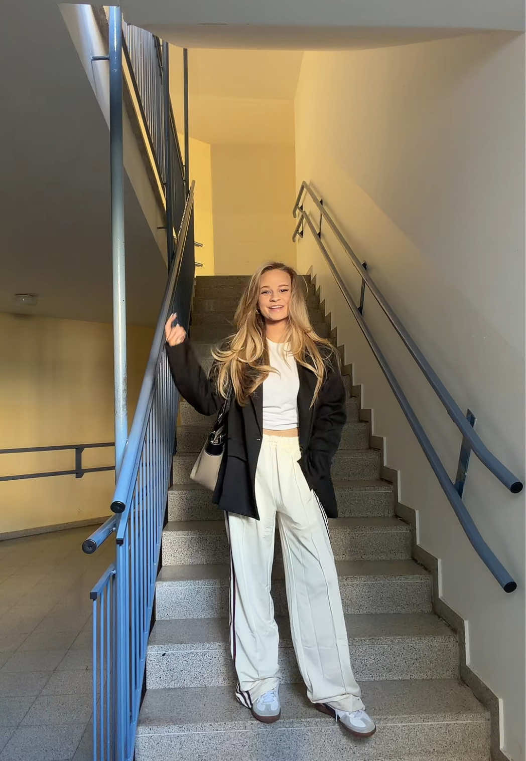@MM.Mia