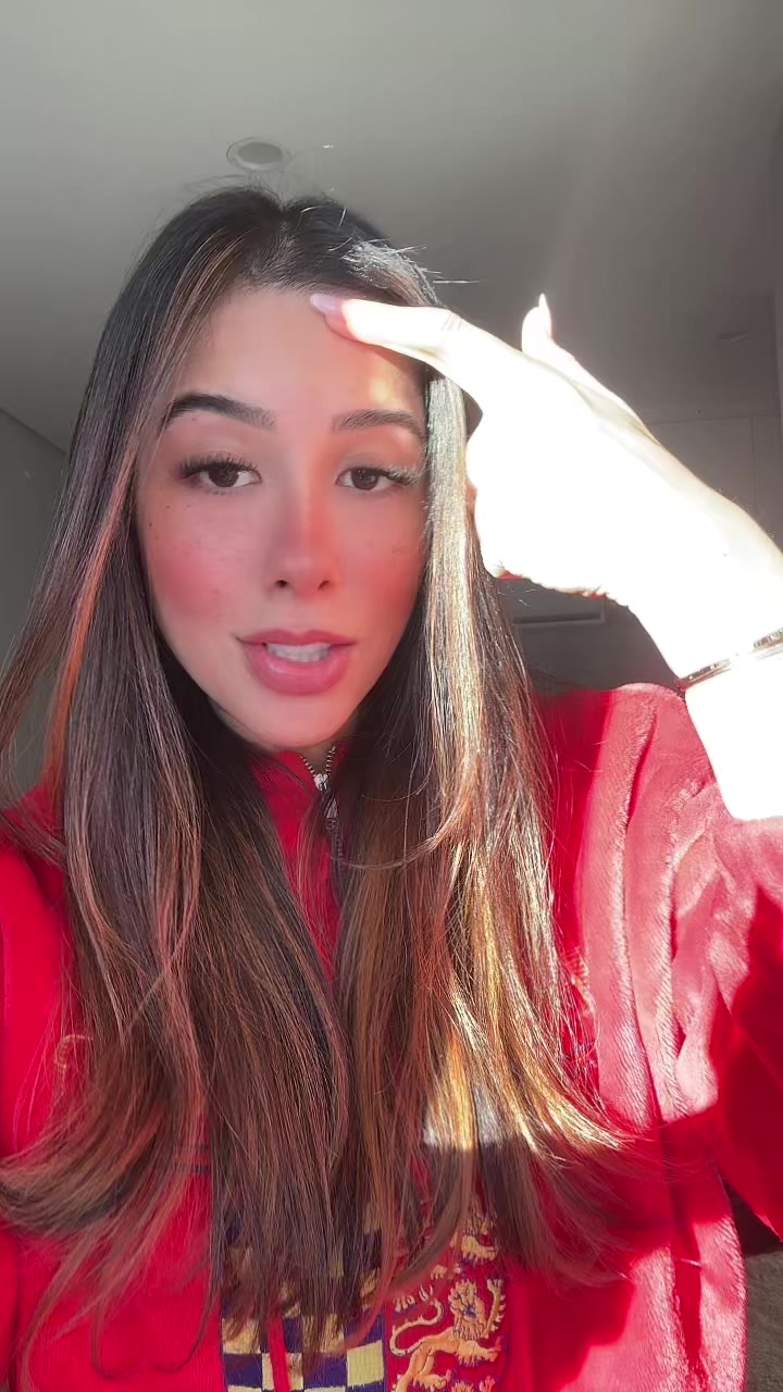 @Cinthia&ensp;Cruz&ensp;♡